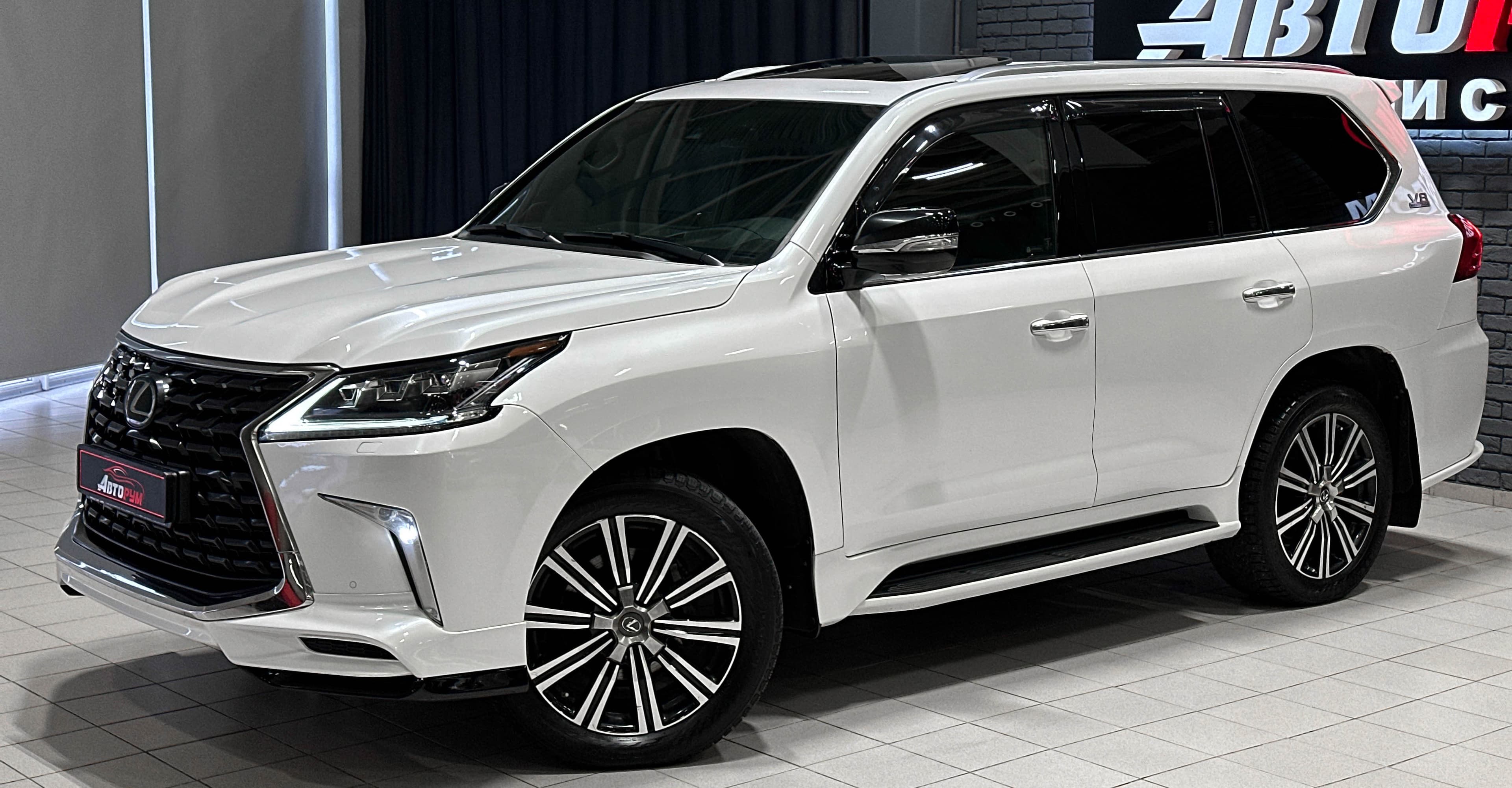 Lexus LX 570 - 2